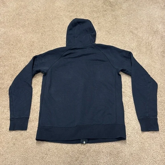 Jordan women zip up hoodie. Medium - Picture 7 of 7